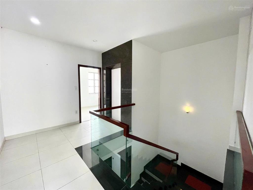Nguyên căn cho thuê cityland 40tr/th, dtsd 400m2 cn 100m2