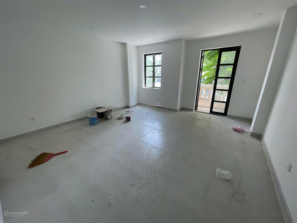 Cho thuê nhà mặt phố cityland hoàn thiện mới 100% có thang máy