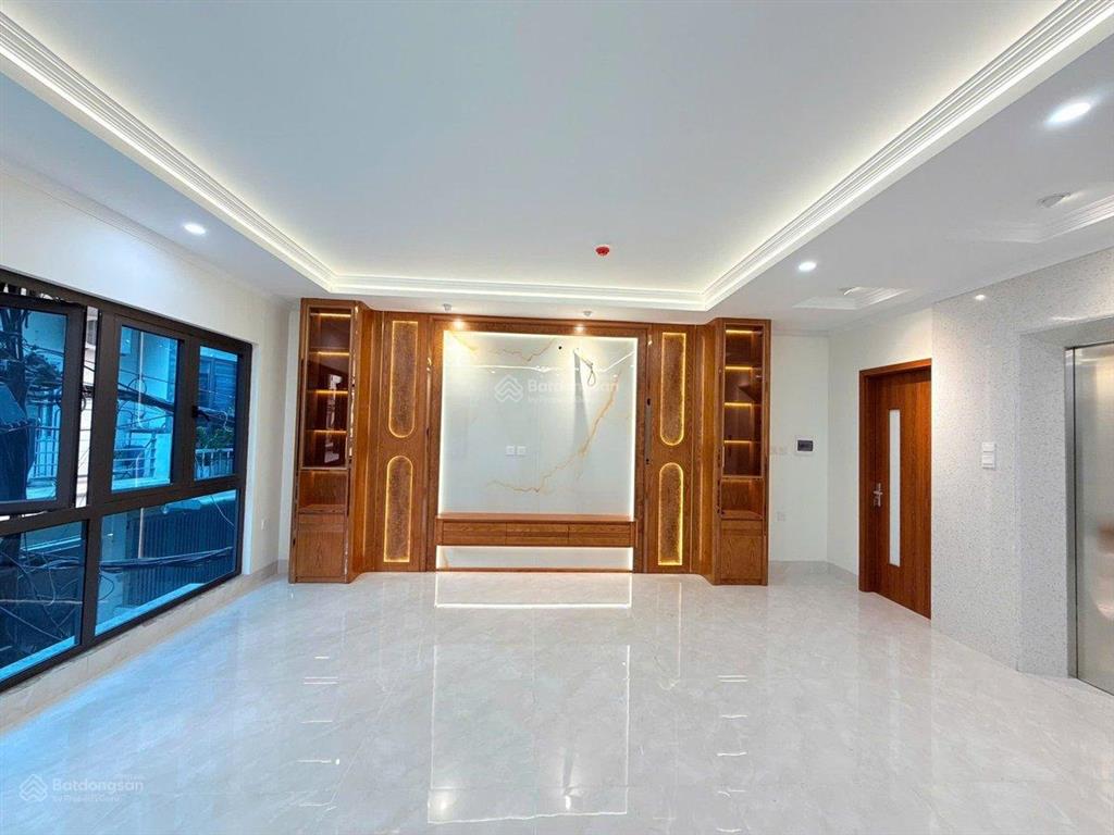 Bán nhà phố đại la, 54 m2 giá 20.5 tỷ, 6 tầng thang máy, gara ô tô, ô tô tránh, kinh doanh đỉnh
