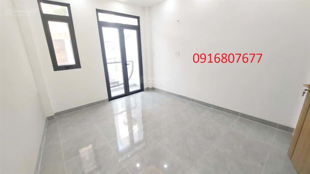 Giao dịch căn hxh đỗ cửa  3 tầng  ngay dạ nam  6.8 tỷ