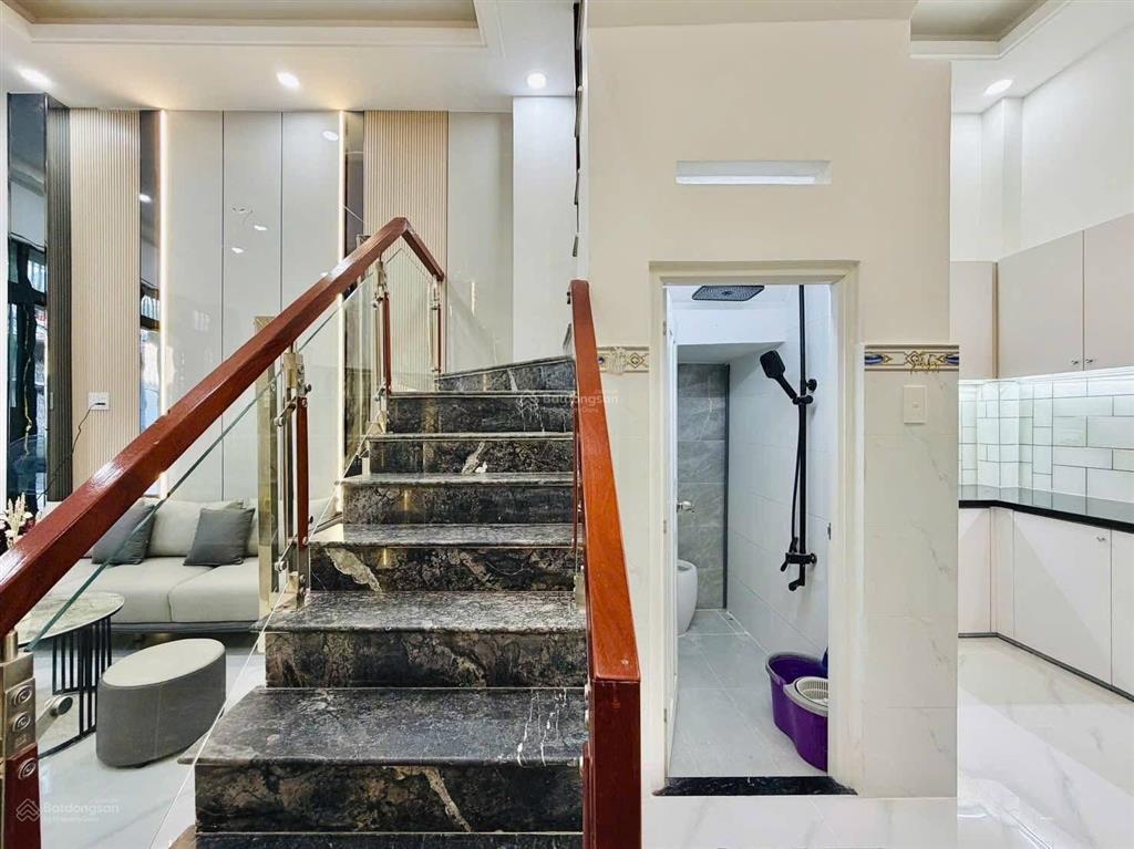 Chỉ 1,8 tỷ sở hữu nhà 40m gò dĩ an 1 trệt 1 lầu dt 40m², full nội thất, hoàn công đầy đủ!