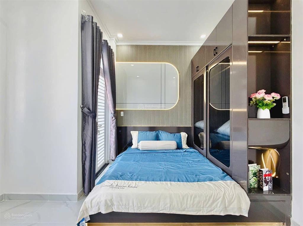 Chỉ 1,8 tỷ sở hữu nhà 40m gò dĩ an 1 trệt 1 lầu dt 40m², full nội thất, hoàn công đầy đủ!