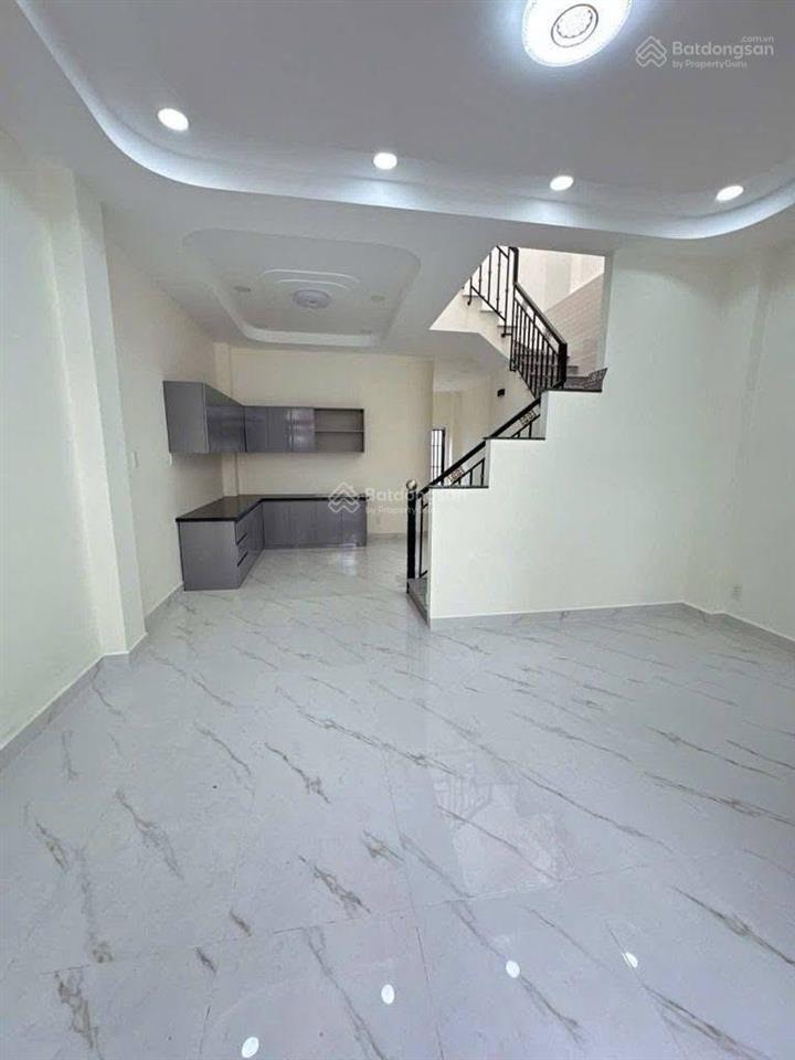 Bán gấp chỉ 6tỷ 350 nhà đẹp hoàng hoa thám, bình thạnh hẻm 5m ô tô 3pn 4wcdt 52m2 .sổ hồng riêng