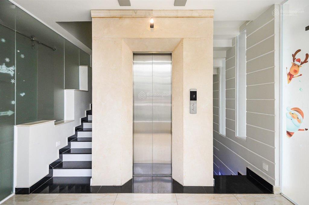 Mặt tiền hoa lan p2 phú nhuận dt 4m x 16m cn 64m2 kc 5 tầng thang máy hđt 45tr giá 19,5 tỷ tl
