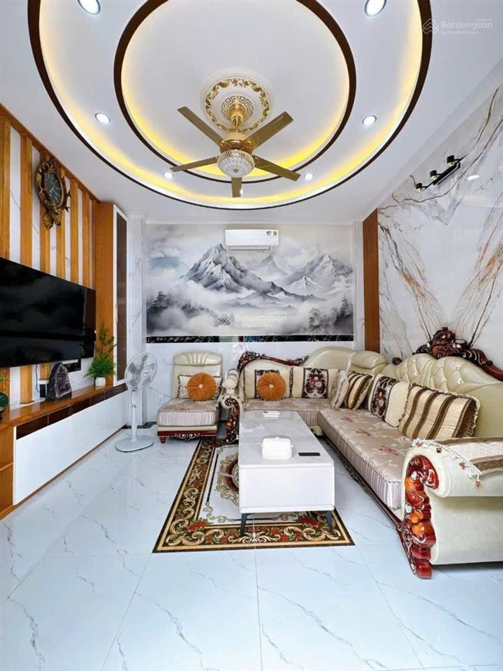 Bán nhà ngay phan đăng lưu p2 phú nhuận dt 12m x 4m cn47m2 kc 4 tầng giá 11,9 tỷ