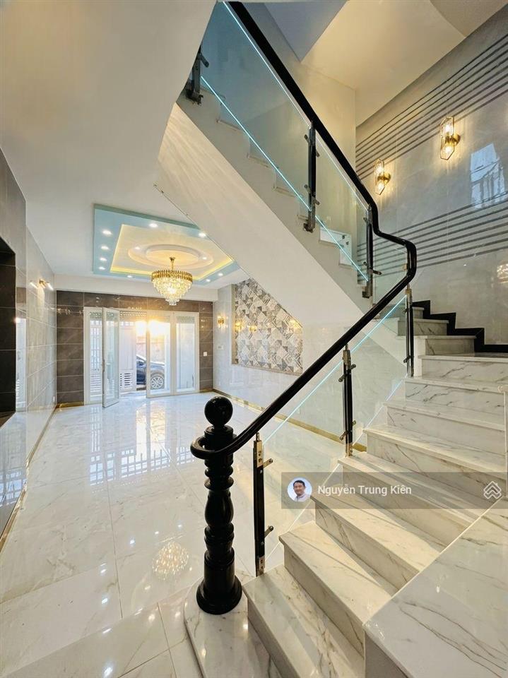 Bán nhà phố vip kiều đàm đường xe tải thông  ngang hiếm 5m  giá chỉ 13 tỷ nhỉnh