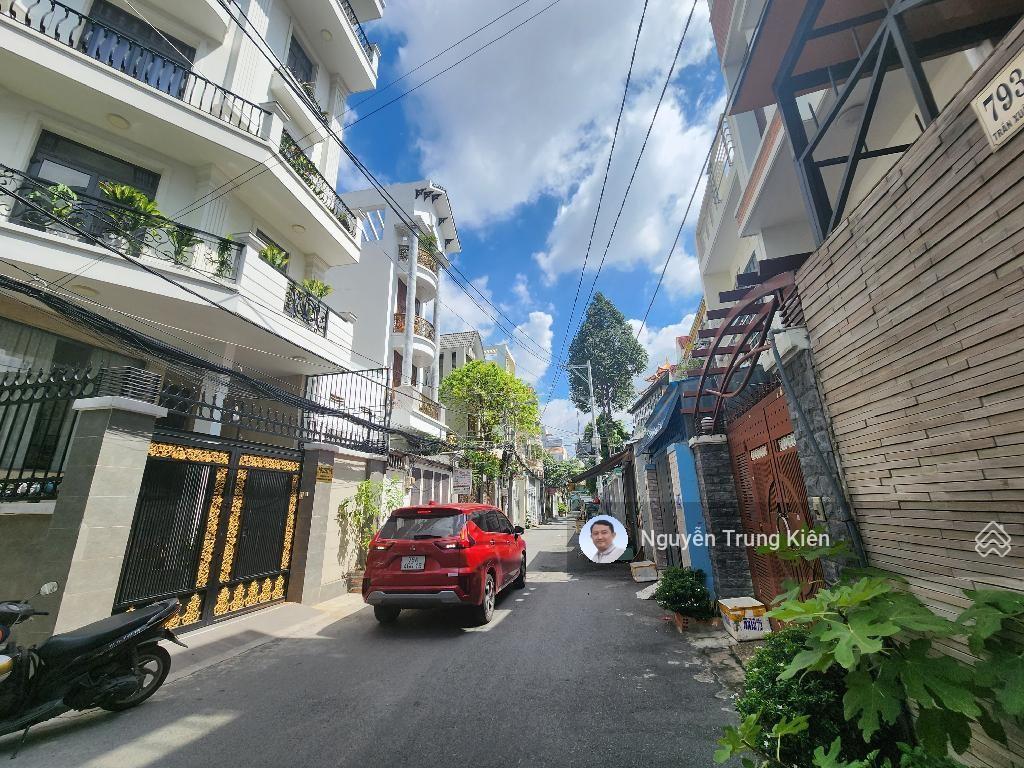 Bán nhà phố vip kiều đàm đường xe tải thông  ngang hiếm 5m  giá chỉ 13 tỷ nhỉnh