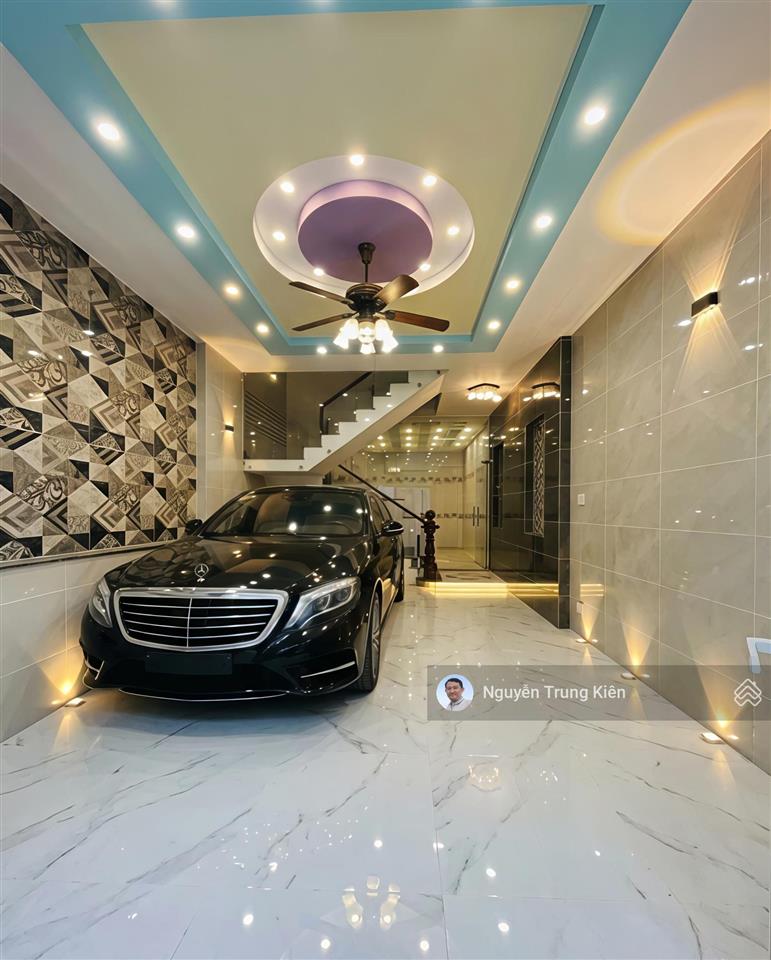 Bán nhà phố vip kiều đàm đường xe tải thông  ngang hiếm 5m  giá chỉ 13 tỷ nhỉnh