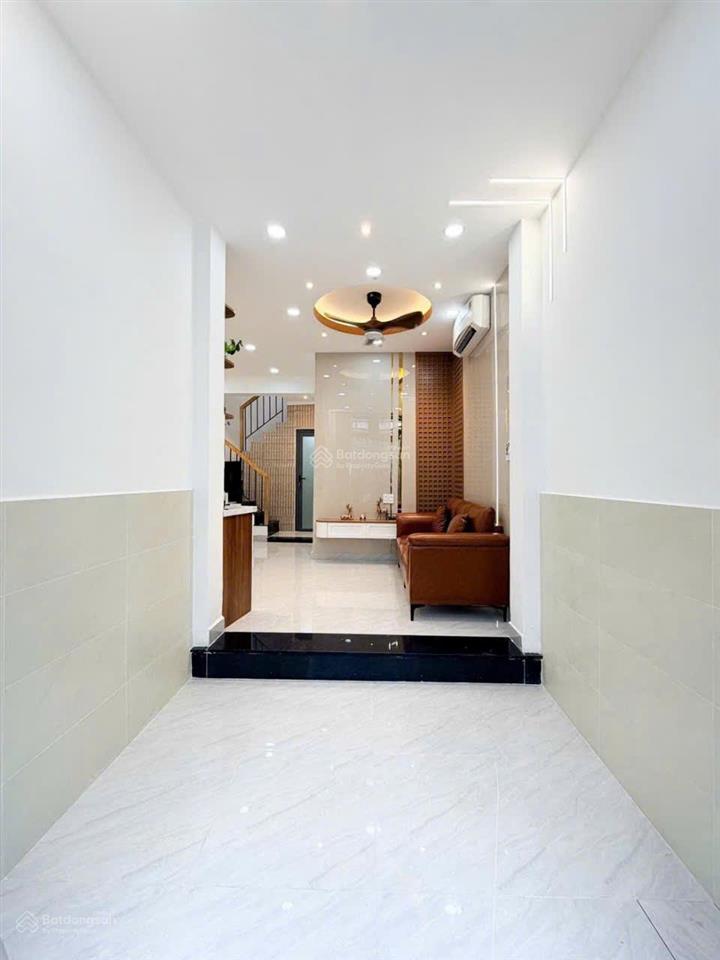 Chú tâm cần bán nhà để về quê gần mt nguyễn xí, p. 26, bình thạnh 60m2. sổ chủ giữ