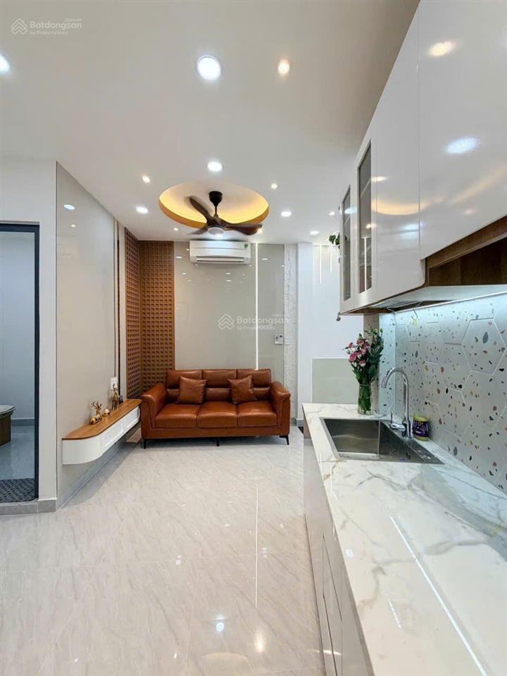 Chú tâm cần bán nhà để về quê gần mt nguyễn xí, p. 26, bình thạnh 60m2. sổ chủ giữ