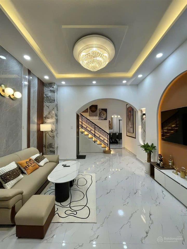 Chính chủ bán nhà gần mt lê quang định, p.1, gò vấp  62m2 giá 6tỷ800tr. đang cho thuê 15tr/tháng.
