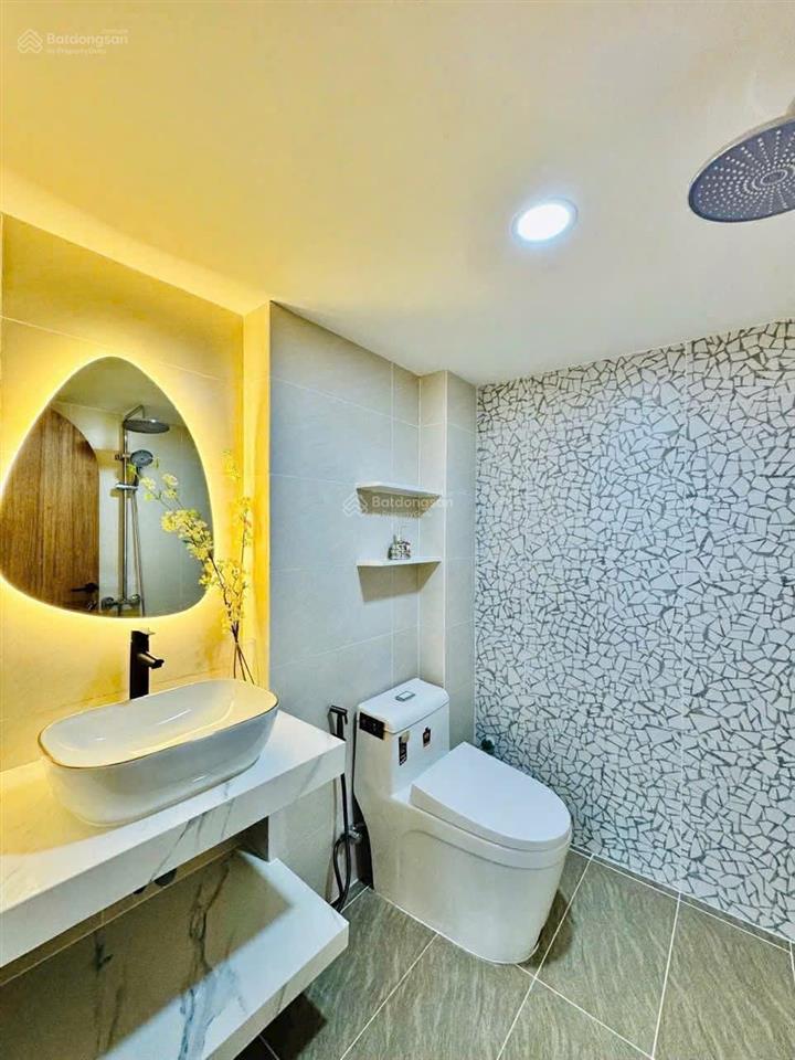 Chú trung cần bán gấp nhà gần mt đinh bộ lĩnh, p.26, bình thạnh  44m2 giá 3ỷ800tr. sổ chủ giữ.