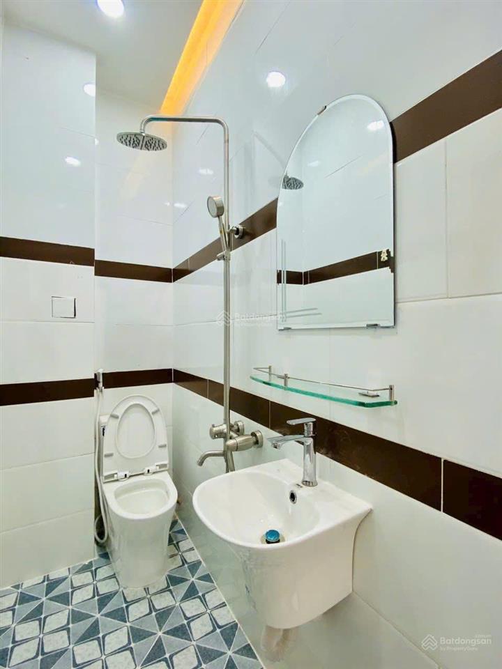 Chủ về quê bán nhà gần mt nguyễn tiểu la, p. 8, q. 10 48m2. sổ sẵn
