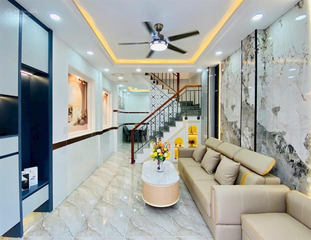 Chủ về quê bán nhà gần mt nguyễn tiểu la, p. 8, q. 10 48m2. sổ sẵn