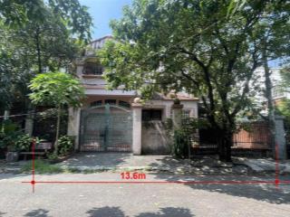 Khu biệt thự cao cấp an lộc khu vực vip. khu vực xung quanh nhiều cây xanh lâu năm