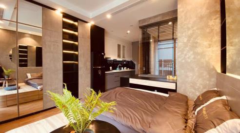 Cần tiền bán gấp căn 1pn vinhomes green bay  tầng trung  giá nhỉnh 5 tỷ  sổ hồng lâu dài