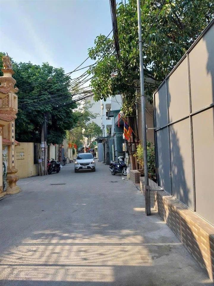 Thật 100%  bán nhà view hồ định công 70m2 x4 tầng ô tô vào nhà giá 13.8 tỷ sổ đỏ nở hậu