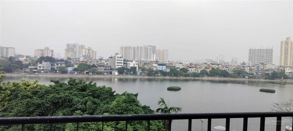 Thật 100%  bán nhà view hồ định công 70m2 x4 tầng ô tô vào nhà giá 13.8 tỷ sổ đỏ nở hậu