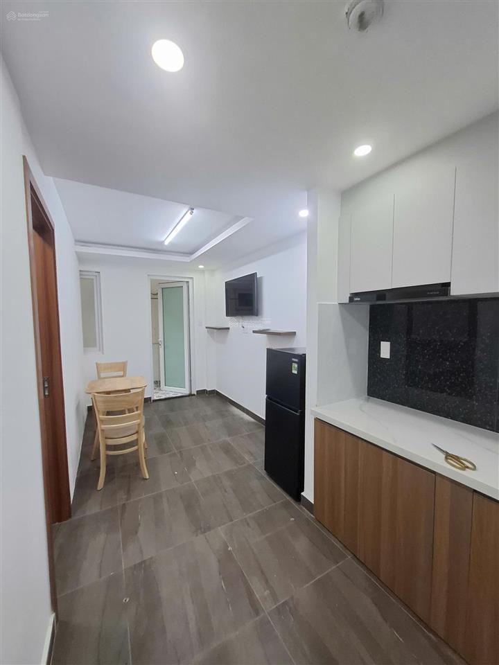 Bán tòa căn hộ mỹ đa đông dt 256m2 17 căn hộ cho thuê dài hạn 150 tr/ tháng giá 3x tỷ(x nhỏ)