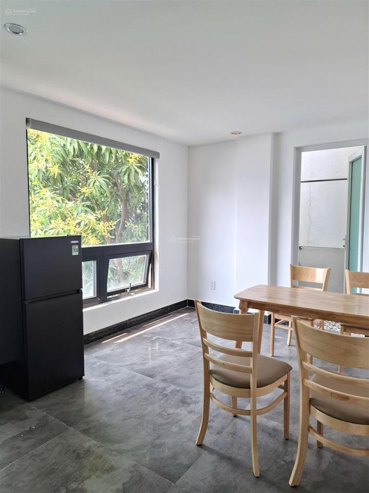 Bán tòa căn hộ mỹ đa đông dt 256m2 17 căn hộ cho thuê dài hạn 150 tr/ tháng giá 3x tỷ(x nhỏ)