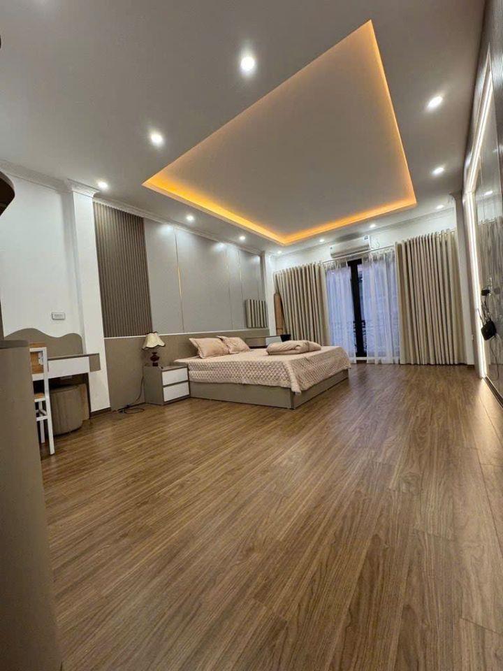 tam trinh hai bà trưng 71m lô góc ô tô vào nhà