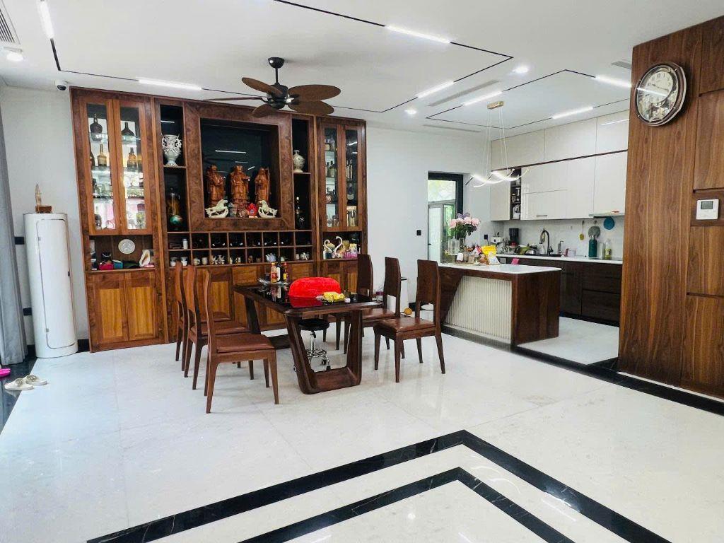 🏡✨ SIÊU HIẾM – BIỆT THỰ ĐẲNG CẤP FULL NỘI THẤT XỊN SÒ ✨🏡 💎 LÔ GÓC 3 MẶT THOÁNG – THANG MÁY NHẬP KHẨU – SỔ HOA HẬU 
