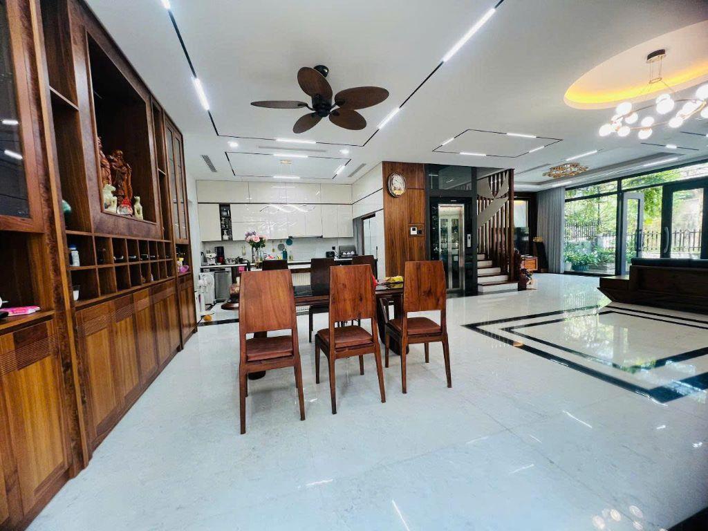 🏡✨ SIÊU HIẾM – BIỆT THỰ ĐẲNG CẤP FULL NỘI THẤT XỊN SÒ ✨🏡 💎 LÔ GÓC 3 MẶT THOÁNG – THANG MÁY NHẬP KHẨU – SỔ HOA HẬU 