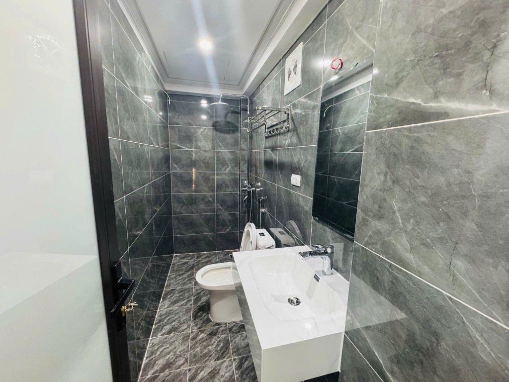 🏡 NHÀ ĐẸP TÂN MAI – HOÀNG MAI | 49m² x 5 TẦNG | FULL NỘI THẤT | Ô TÔ ĐỖ CỔNG