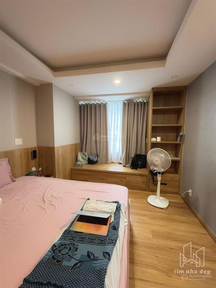 Saigon south chuyển nhượng căn hộ 100m2 có ô xe