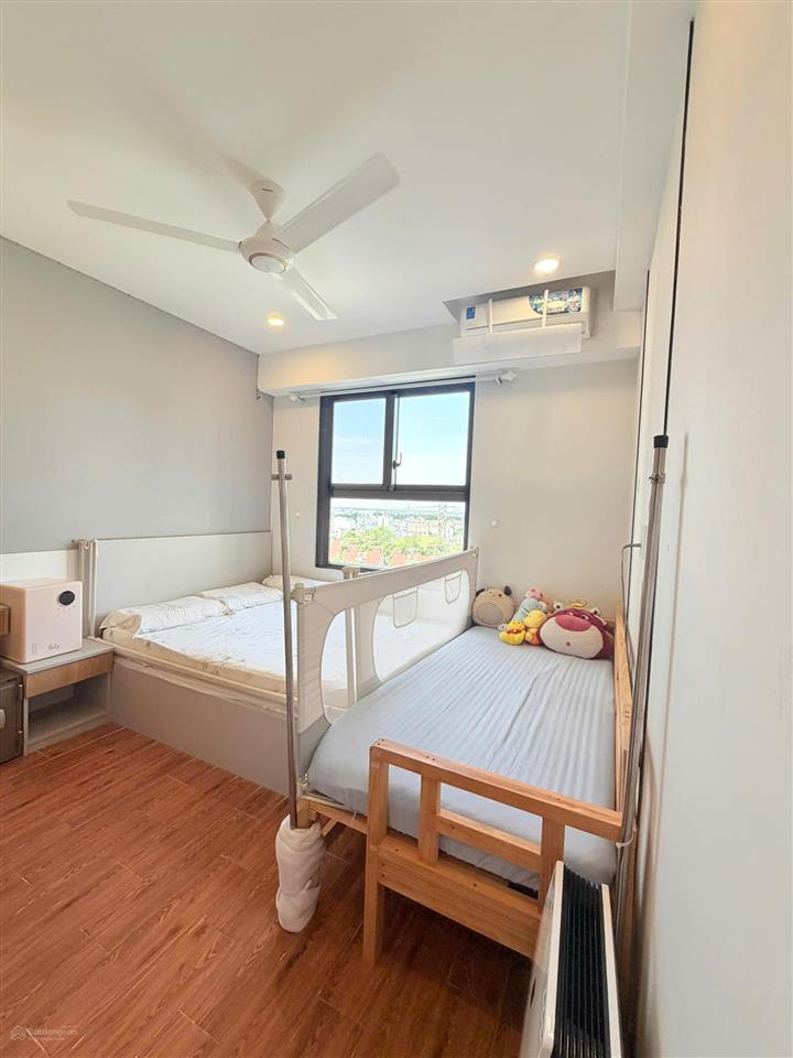 Bán căn hộ saigon south 76m2  view hồ bơi resort cực chill