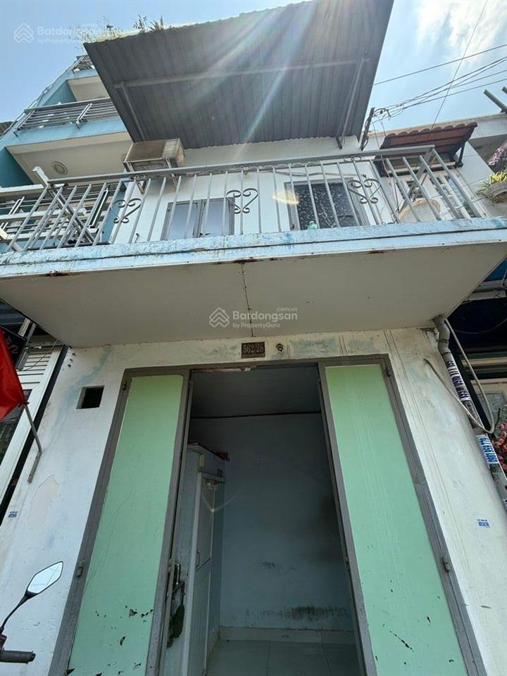 Bé xinh 2 tầng nguyễn kiệm phú nhuận  hẻm xe hơi thông thích quảng đức 1,85tỷ (tl)