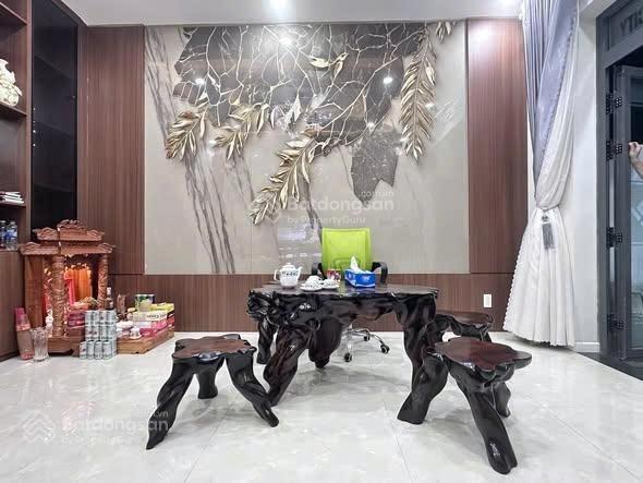 Cần bán căn 2 lầu 3pn ngay kcn phước đông