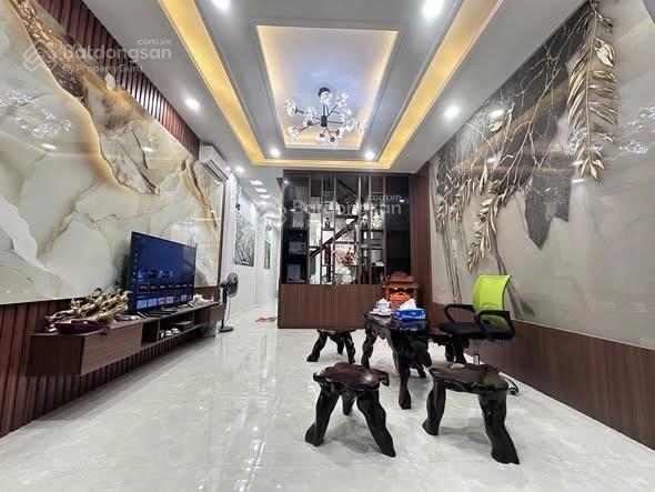 Cần bán căn 2 lầu 3pn ngay kcn phước đông
