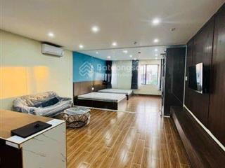 Tòa khách sạn 12 tầng phố trần bạch đằng  lõi an thượng  300mv