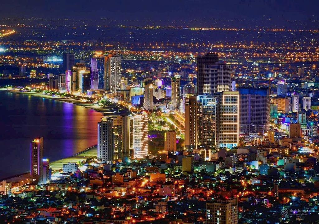 Bấn đất tặng nhà ngay phố vương thừa vũ
