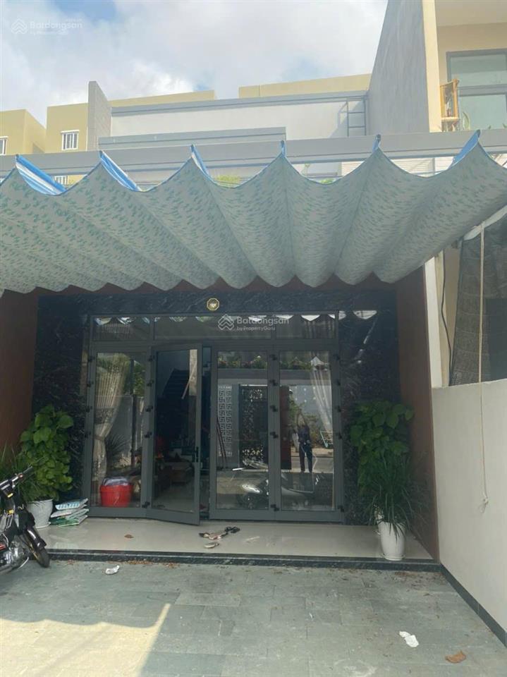 Mua một được hai bán đất tặng nhà hai tầng  mặt tiền đường tân lưu  cách biển 600m