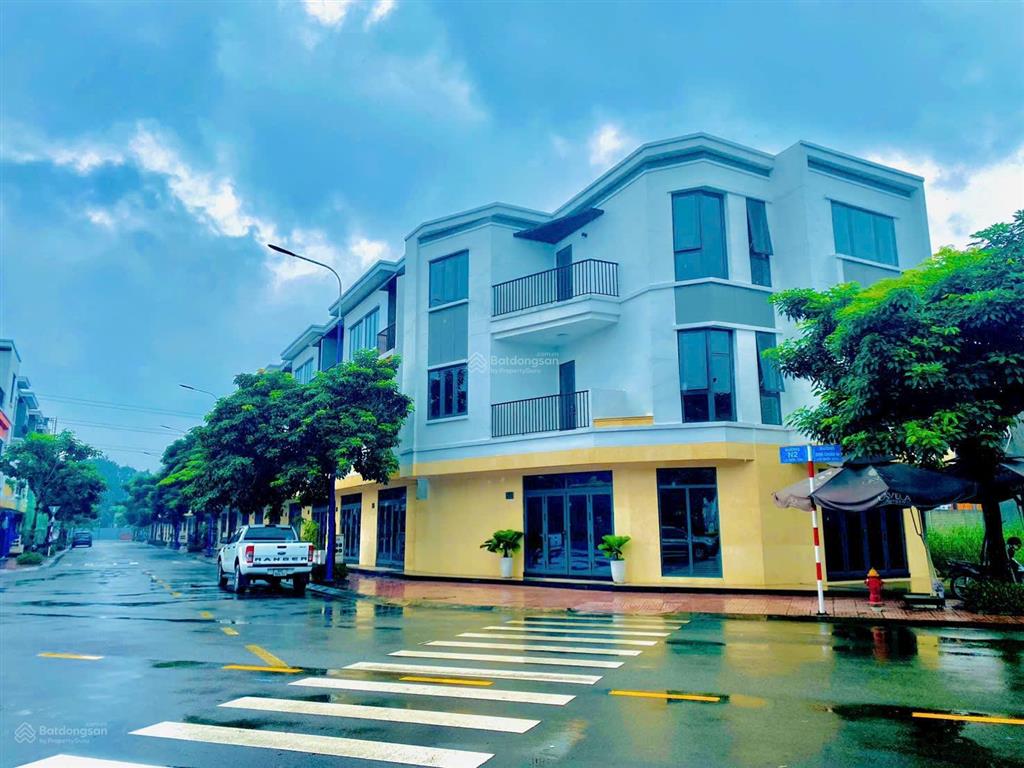 Bán gấp nhà ngay trung tâm phường an phú