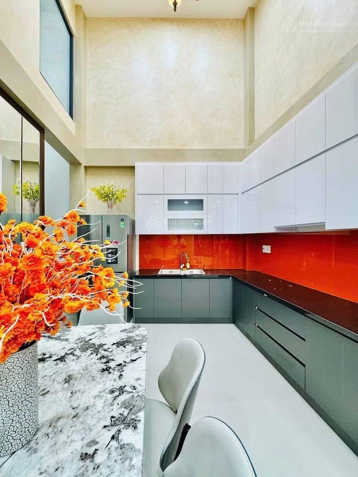 Bán nhà đường 27  khu dân cư ven sông vip  gần thcs ngô chí quốc  chỉ 2,070 tỷ  sổ sẵn