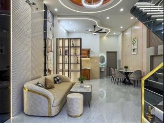 Không mua hôm nay mai giá khác  nhà linh đông  gần chợ thủ đức  2,050 tỷ