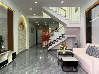 Định cứ đức bán nhà hồ xuân hương, quận 3  gần cv tao đàn, sổ riêng, giá 3,370 tỷ