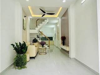 Nhà đẹp đang có hợp đồng thuê 10tr/th  đường trần huy liệu  phú nhuận  gần bv an sinh