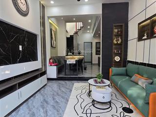 Tài chính tầm 2 tỷ  nên xem căn này đường vườn chuối, quận 3  gần bv bình dân  sổ sẵn