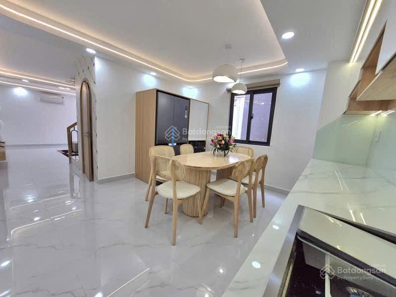 Nhà đẹp mà giá như cho  đường trần văn khê, bình thạnh  gần đh thuỷ lợi  giá 2,550 tỷ