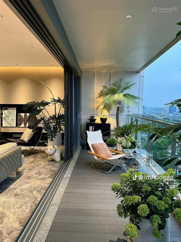 Studio view biển có sân vườn cực đẹp