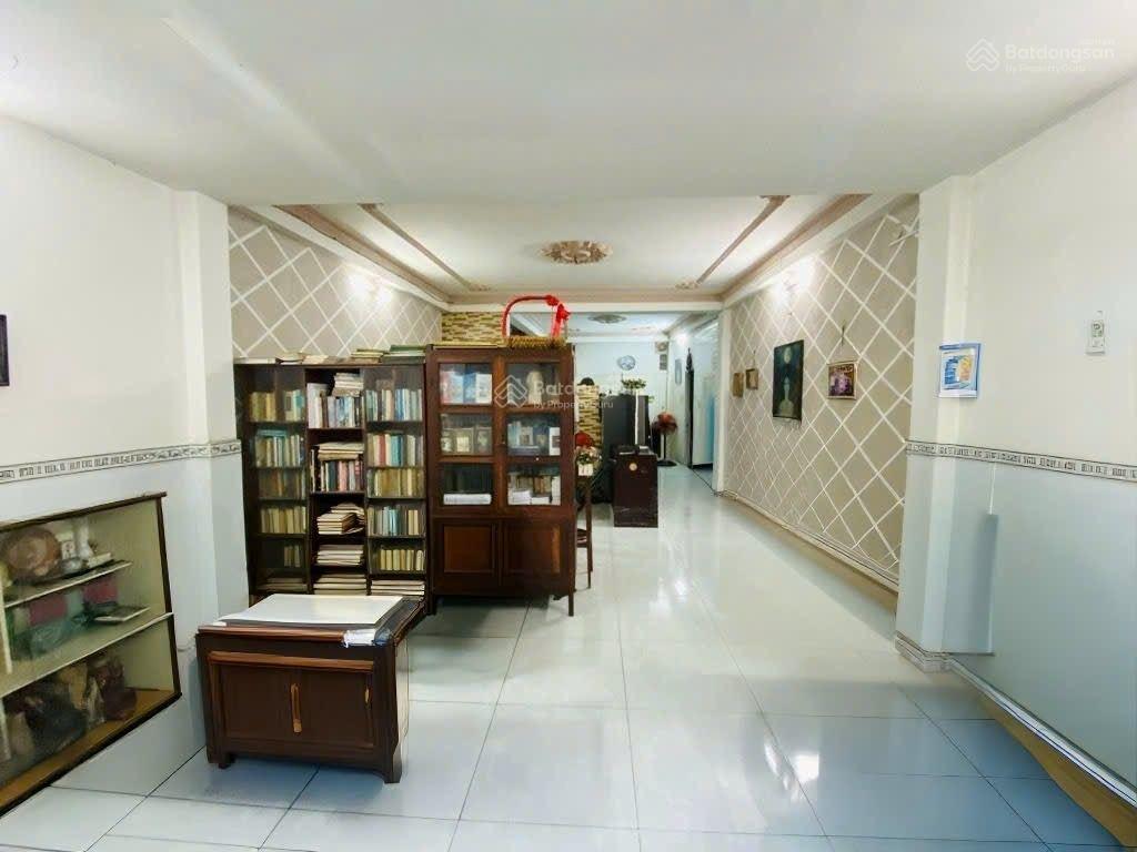 Bán nhà hẻm xe hơi thông đường dương quảng hàm nhà đẹp 3 tầng gò vấp  63m2  giá 8,2 tỷ