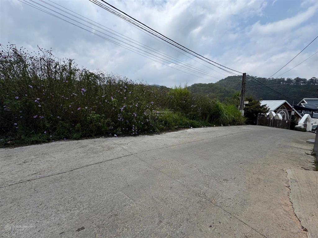 Bán đất tại hoàng hoa thám, 39 tỷ, 2843 m2, pháp lý đầy đủ, mặt tiền 26m