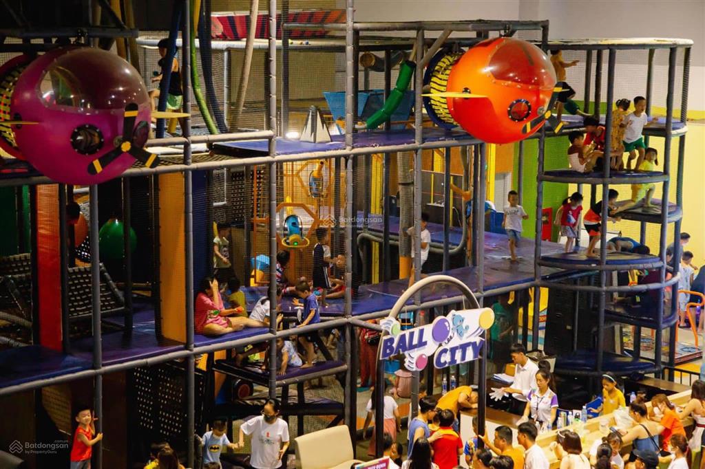 Căn hộ 1pn+ view sông, biển fours tower  sun group, 54m2, giá chỉ từ 1,7 tỷ, chiết khấu đến 29%