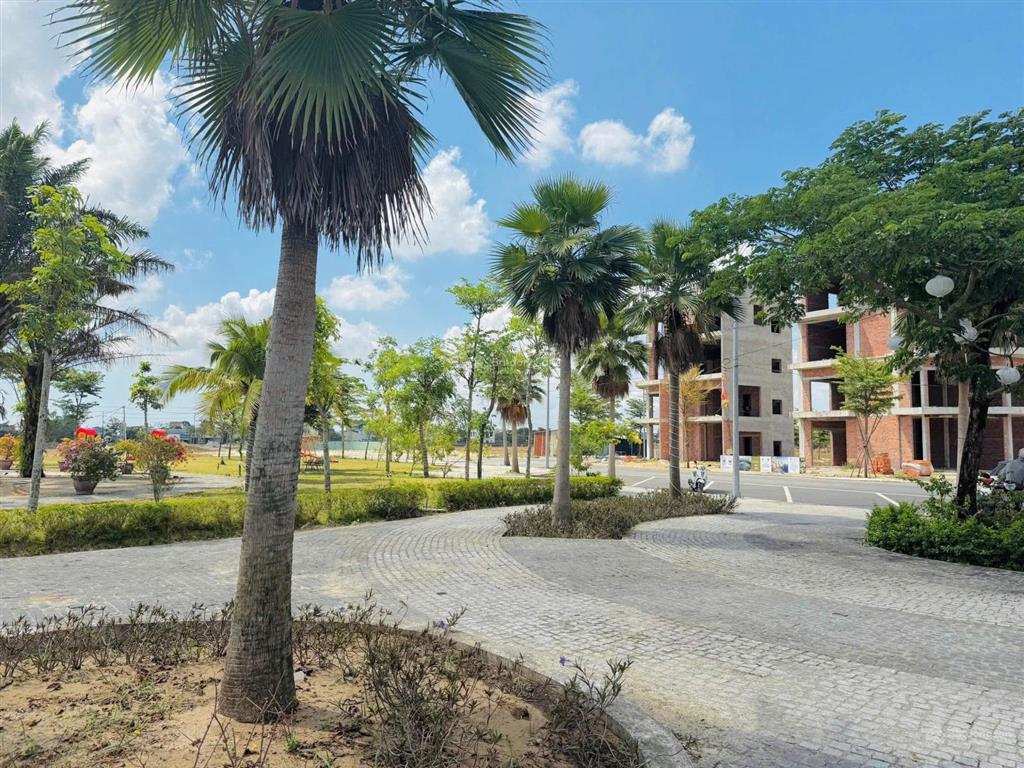 Dự án đất nền royal an nam living đã có sổ đỏ  ck lên đến 15% đang mở hàng ngoại giao