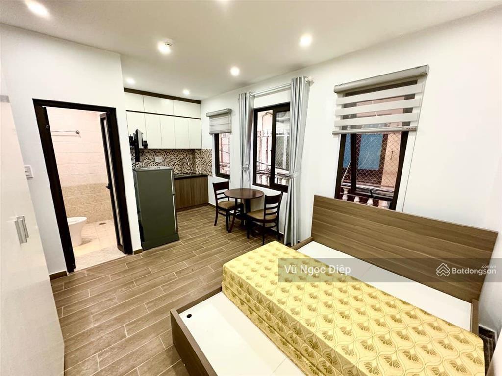 Cần bán tòa ccmn văn quán 96m2 7 tầng 24pkk doanh thu cao giá chỉ 19 tỷ