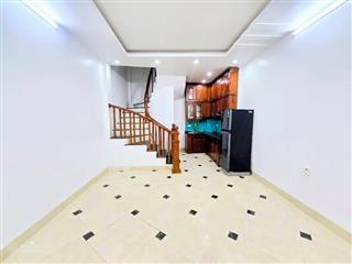 Trung tâm quân  nhà mới  ô tô  sát phố  full nội thất dt 35m2  5 tầng  7,97 tỷ
mô tả+ nhà m